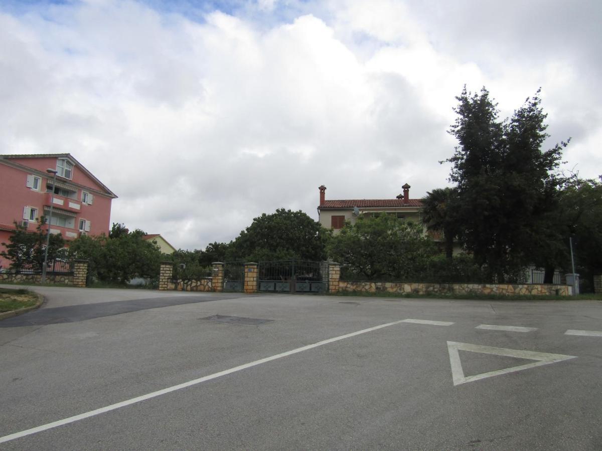 Green Garden Apartments Rovinj Exterior foto